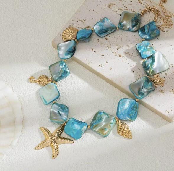 Vintage large starfish necklace